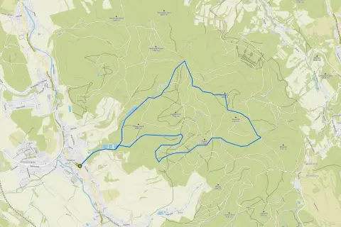 Mapa turystyczna z zaznaczoną trasą przez Góry Sowie. Widoczne szczyty, doliny i sieć dróg.